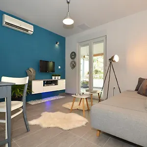 https://marineblue-apartment.splithotels.org